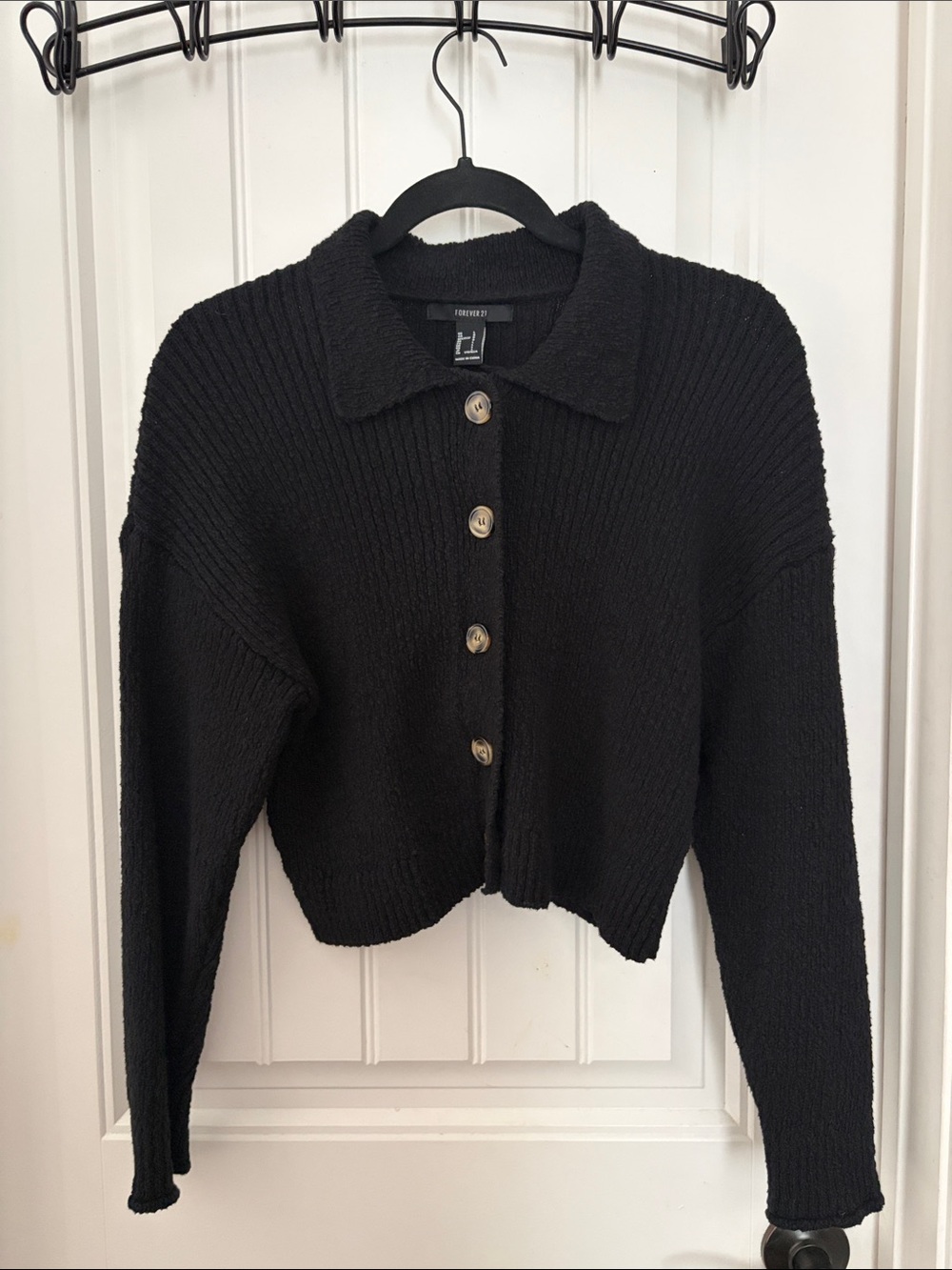 Forever 21 Black Cropped Button-Up Collared Cardigan